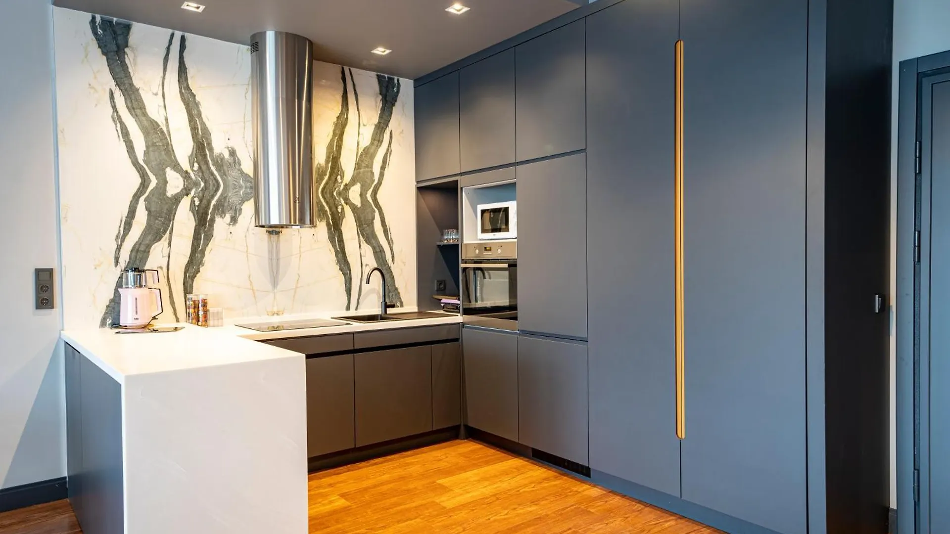 Beyoglu Benesta Residence, 2 Bedroom Duplex Apartment No-213 伊斯坦布尔