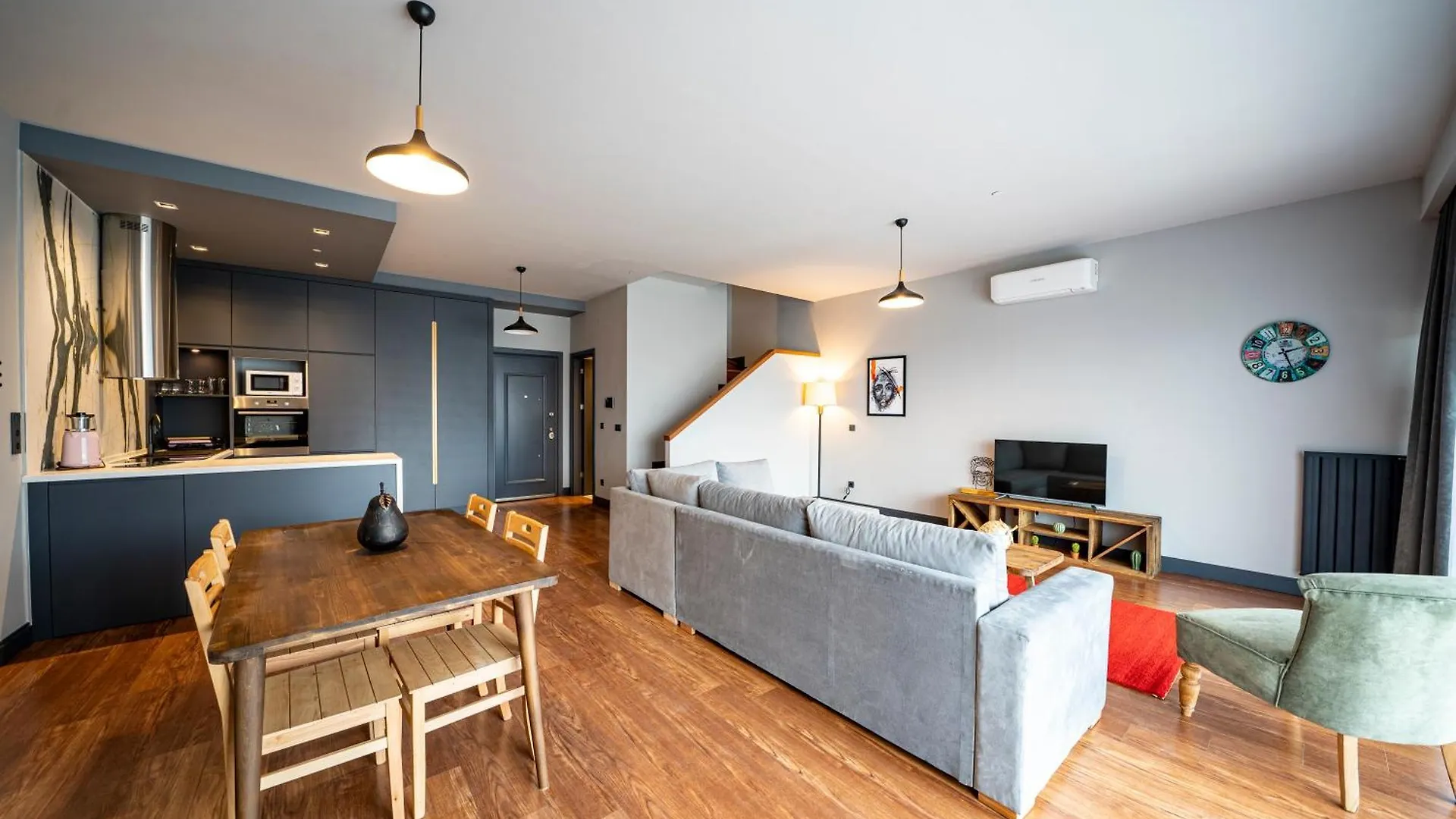 Beyoglu Benesta Residence, 2 Bedroom Duplex Apartment No-213 伊斯坦布尔