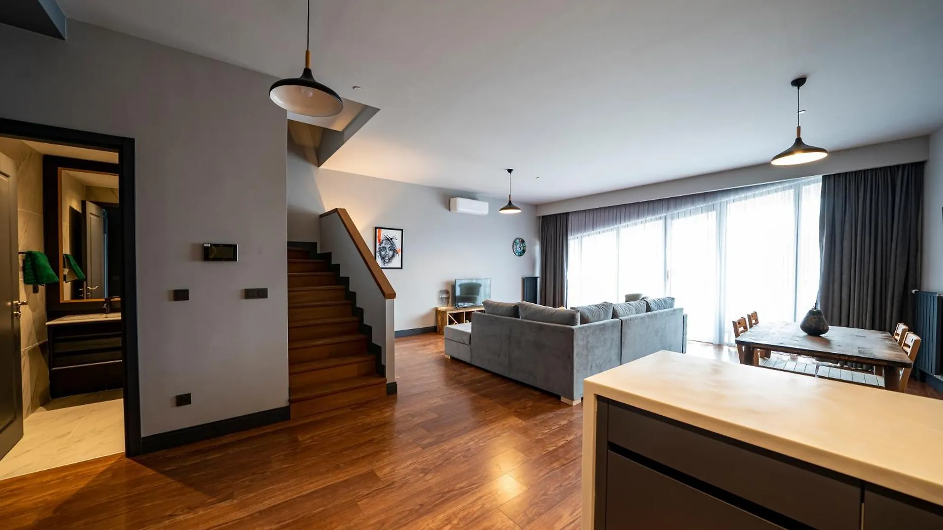 Beyoglu Benesta Residence, 2 Bedroom Duplex Apartment No-213 伊斯坦布尔 0*,  土耳其